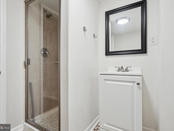 728 E Phil Ellena Street, Philadelphia PA 19119