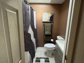 7661 Overbrook Avenue, Philadelphia PA 19151