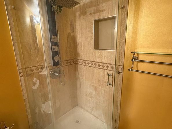 7661 Overbrook Avenue, Philadelphia PA 19151