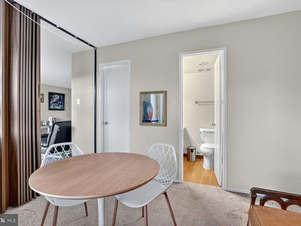 309 Yoakum Parkway 914, Alexandria VA 22304