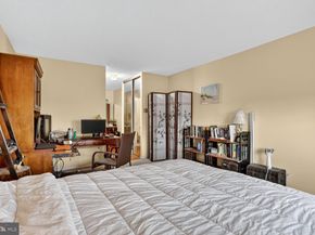 309 Yoakum Parkway 914, Alexandria VA 22304