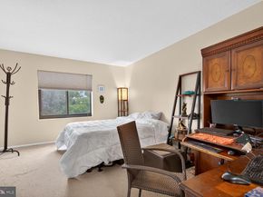 309 Yoakum Parkway 914, Alexandria VA 22304