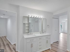 1600 N Oak Street 212, Arlington VA 22209