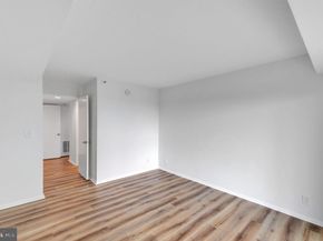 1600 N Oak Street 212, Arlington VA 22209