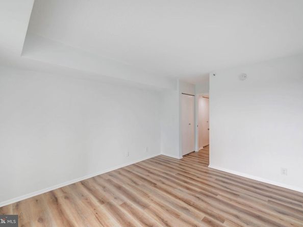 1600 N Oak Street 212, Arlington VA 22209