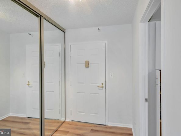 1600 N Oak Street 212, Arlington VA 22209