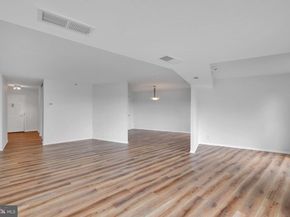 1600 N Oak Street 212, Arlington VA 22209