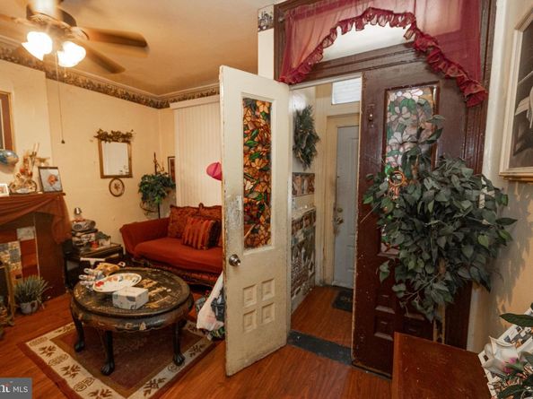 3332 N Sydenham Street, Philadelphia PA 19140