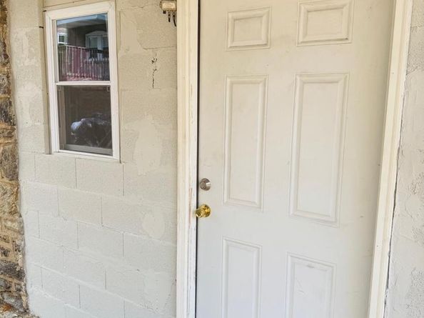 6911 Chelwynde Avenue, Philadelphia PA 19142