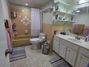 8950 Krewstown Road 204, Philadelphia PA 19115