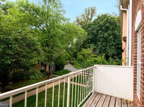 3704 Persimmon Circle, Fairfax VA 22031