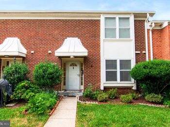 3704 Persimmon Circle