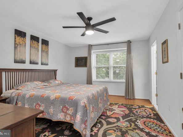3704 Persimmon Circle, Fairfax VA 22031