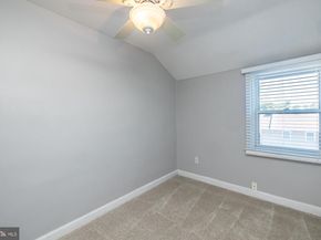 1037 Cobbs Street, Drexel Hill PA 19026