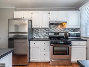 1037 Cobbs Street, Drexel Hill PA 19026