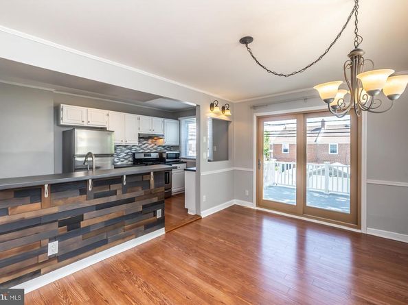1037 Cobbs Street, Drexel Hill PA 19026