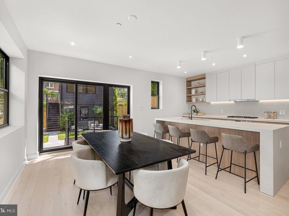 2815 Bellevue Terrace NW, Washington DC 20007