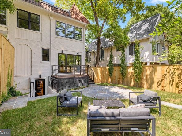 2815 Bellevue Terrace NW, Washington DC 20007