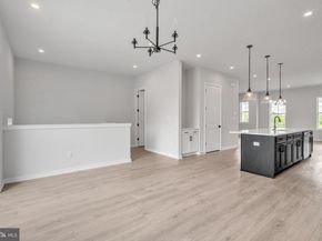 258 River Trail Circle, King Of Prussia PA 19406