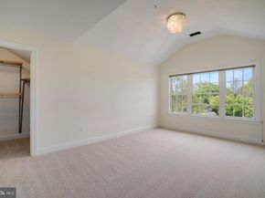 2082 Hutchison Grove Court, Falls Church VA 22043