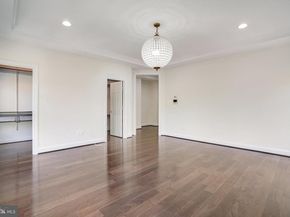2082 Hutchison Grove Court, Falls Church VA 22043