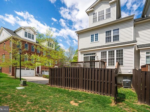 2082 Hutchison Grove Court, Falls Church VA 22043