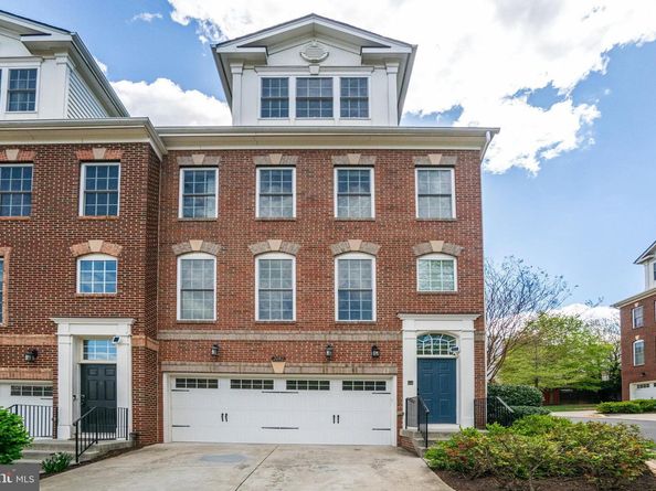 2082 Hutchison Grove Court, Falls Church VA 22043