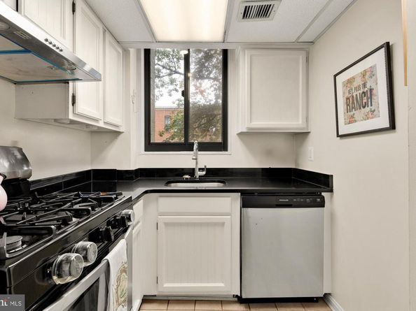 3825 Davis Place NW 202, Washington DC 20007