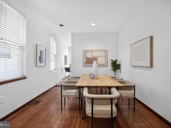 2424 Lombard Street, Philadelphia PA 19146