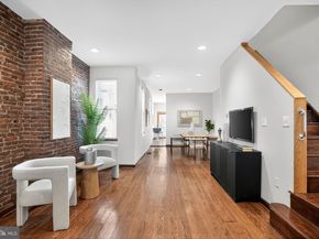 2424 Lombard Street, Philadelphia PA 19146