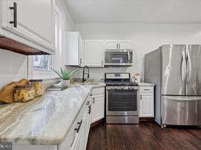 5754 Larchwood Avenue, Philadelphia PA 19143