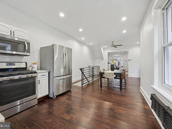5754 Larchwood Avenue, Philadelphia PA 19143