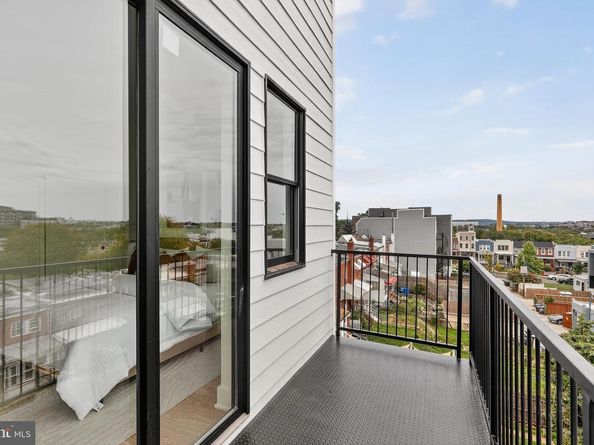 828 21st Street NE 3, Washington DC 20002