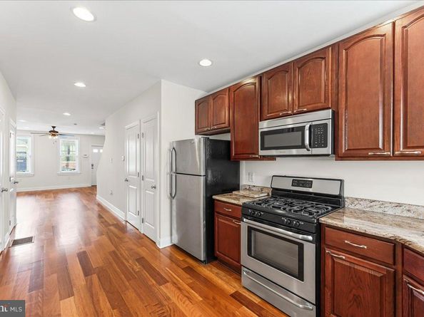 2132 Sears Street, Philadelphia PA 19146