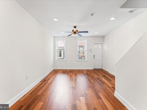 2132 Sears Street, Philadelphia PA 19146