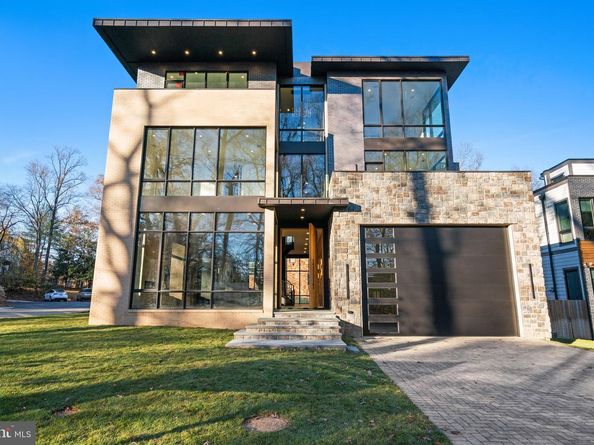 2717 Tennyson Street NW, Washington DC 20015