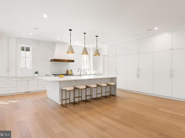 2916 Chesapeake Street NW, Washington DC 20008