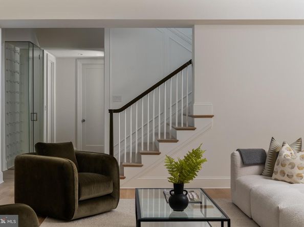 2916 Chesapeake Street NW, Washington DC 20008