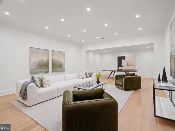 2916 Chesapeake Street NW, Washington DC 20008