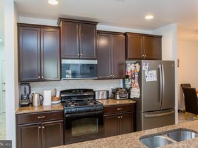 523 Carson Terrace, Huntingdon Valley PA 19006