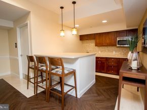 523 Carson Terrace, Huntingdon Valley PA 19006