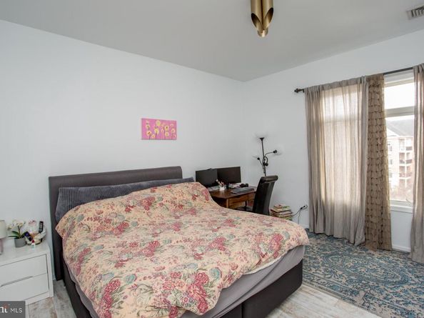 523 Carson Terrace, Huntingdon Valley PA 19006