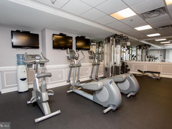 523 Carson Terrace, Huntingdon Valley PA 19006