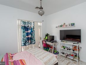 523 Carson Terrace, Huntingdon Valley PA 19006