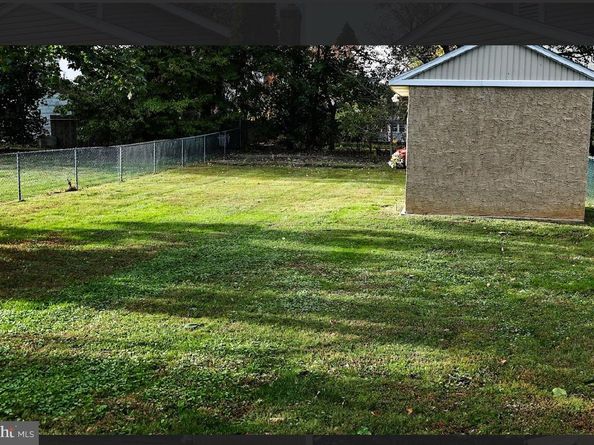 232 S Highland Road, Springfield PA 19064