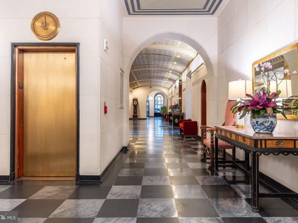 1901 Walnut Street 5E, Philadelphia PA 19103