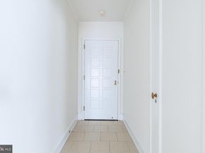 1901 Walnut Street 5E, Philadelphia PA 19103