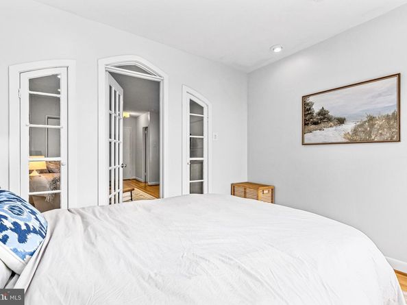 305 C Street NE 410, Washington DC 20002
