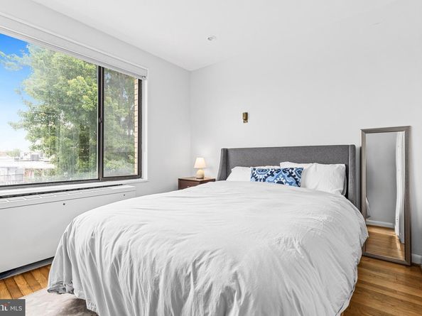 305 C Street NE 410, Washington DC 20002