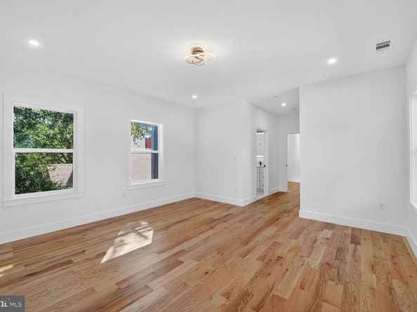 1516 Evarts Street NE, Washington DC 20018